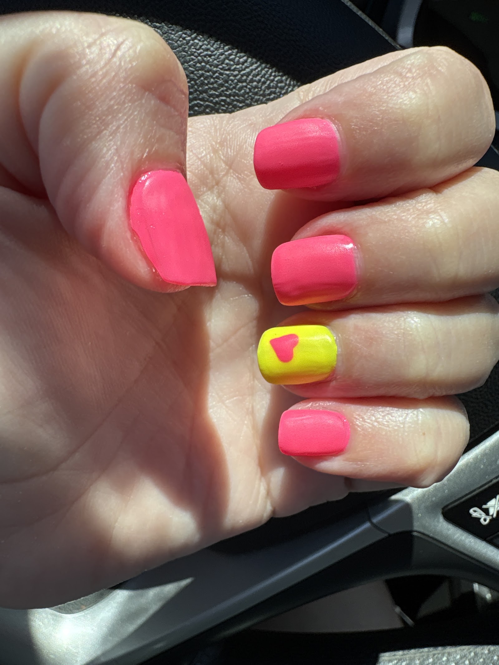 Polished Nail & Wax nail photo 2